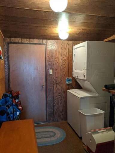 full size Laundry Center