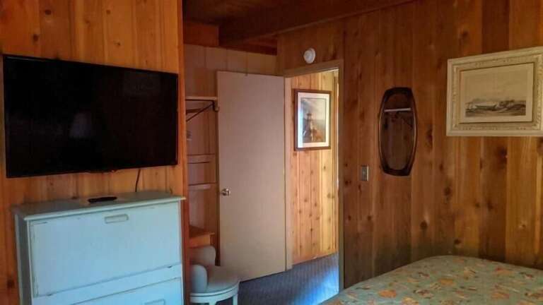 drop leaf desk &amp; tv