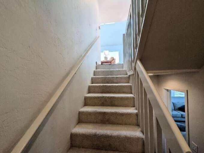 stairs to main floor