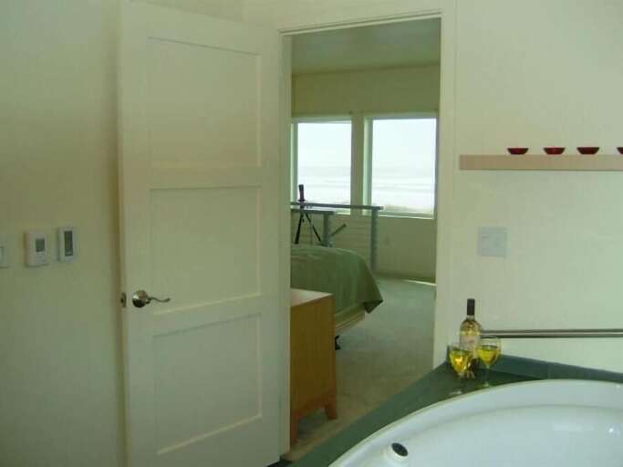 primary bathroom with jacuzzi tub
