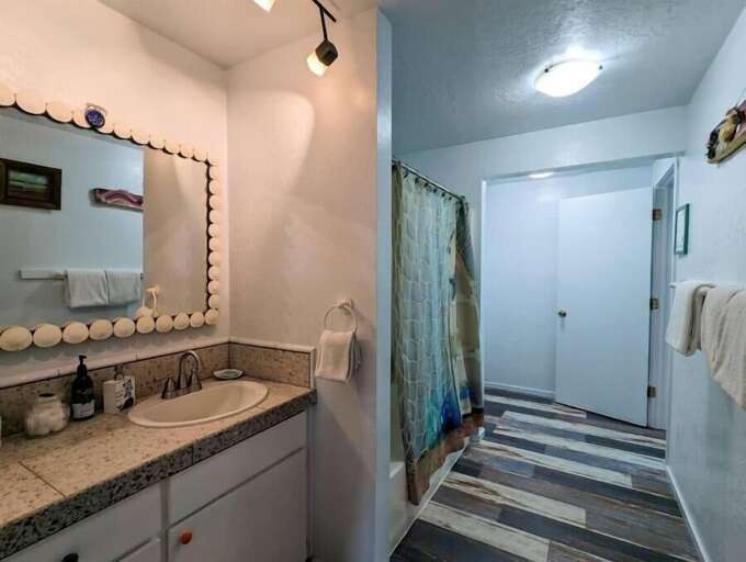 sink with large mirror