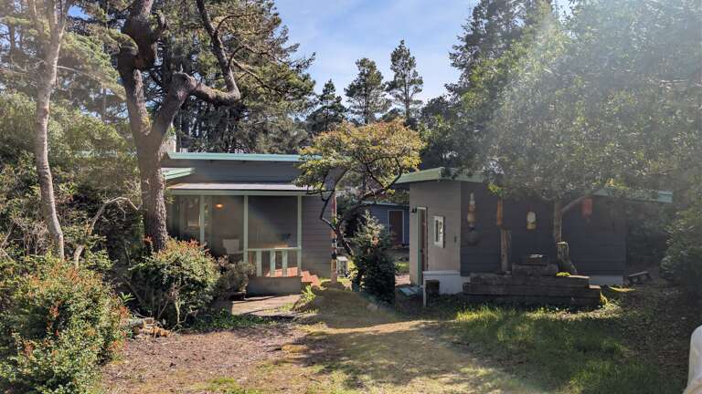 Fisher's D'Lighthouse II with marvelous front porch