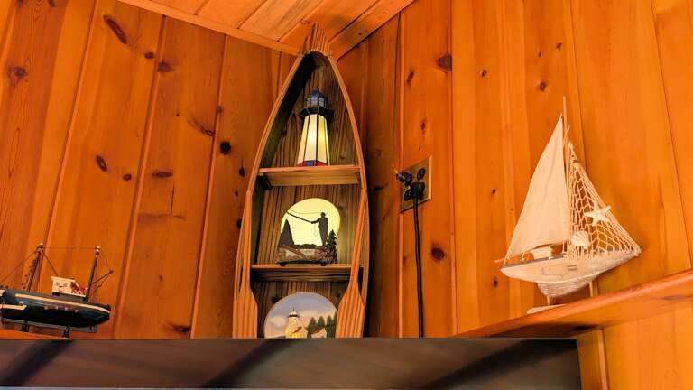 nightlights above TV