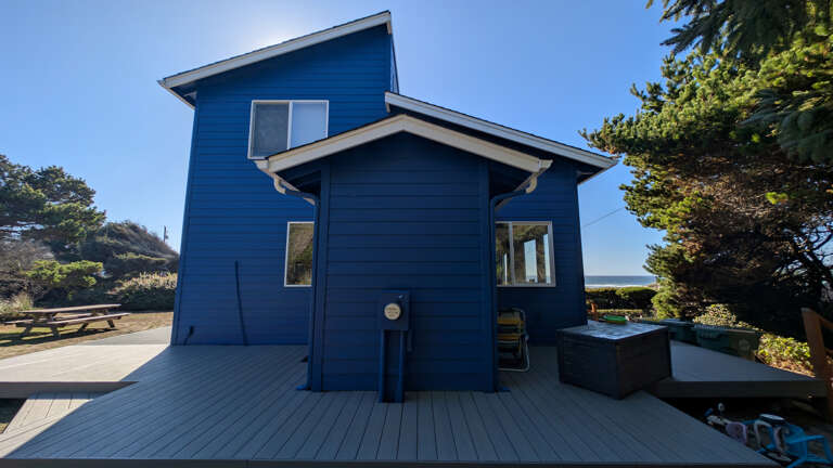 street side of Sand Dollar Shores