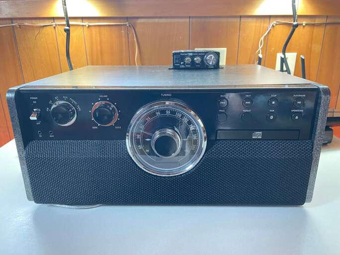 Record player, Bluetooth, Radio, CD &amp; Cassette