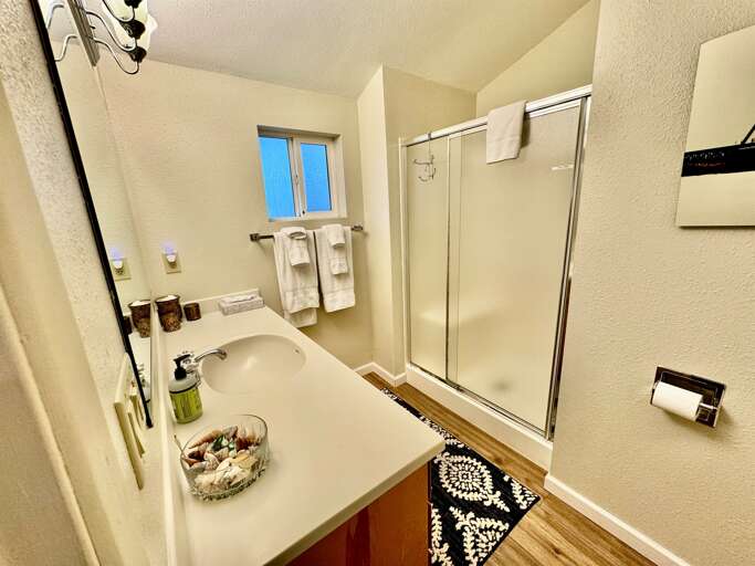 ensuite bath with shower