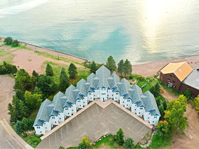 Cobblestone Cove Villas