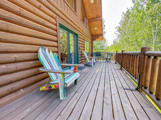 Side deck.