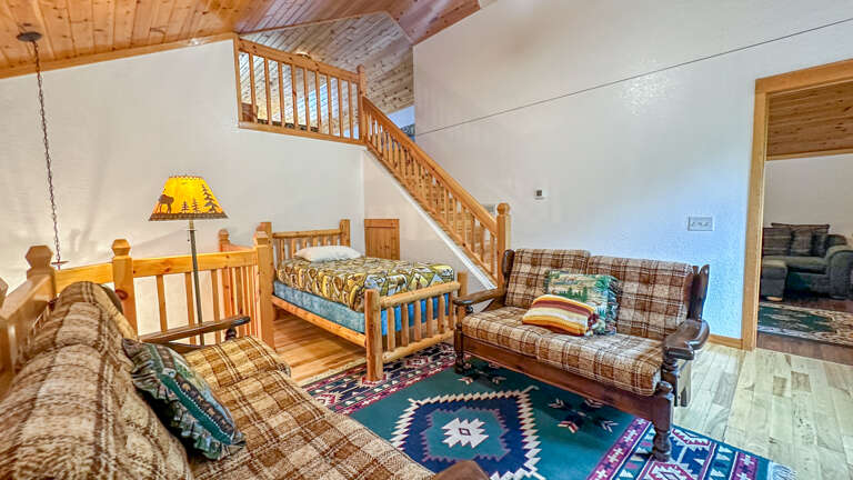 This sleeping area has one twin bed.
