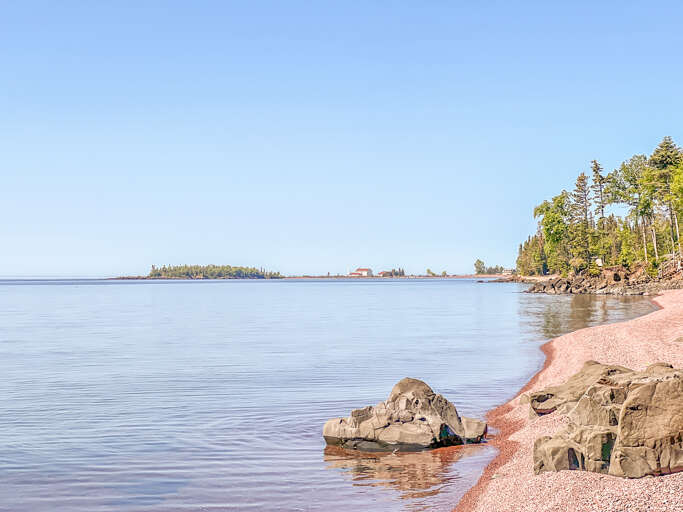 Views of Artists' Point from Agate Bay.