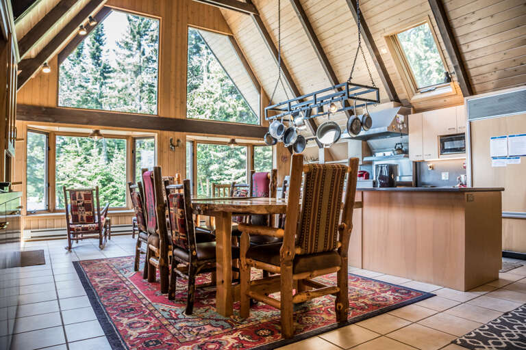 The dining room table has room for 10! The dining room table has room for 10!