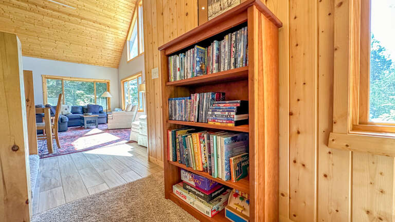 There is also a small book and DVD library in the family room. There is also a small book and DVD library in the family room.