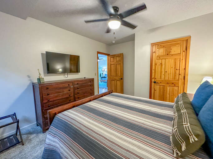 Relax in the queen bed after a long day of exploring the Gunflint Trail.
