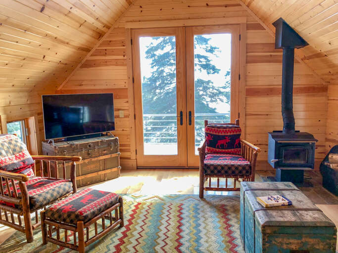 French Doors to the loft balcony when closed. French Doors to the loft balcony when closed.