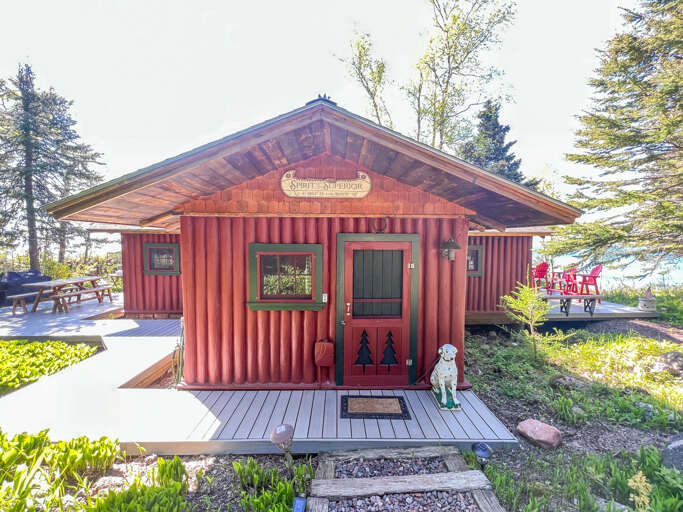 Come on it, you're home! Come on it, you're home!