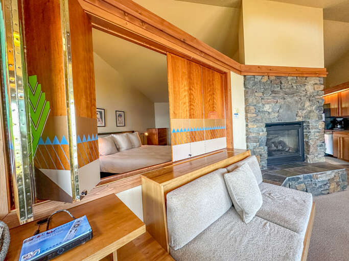 Divider partially closed.