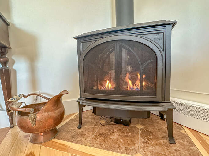 Gas fireplace Gas fireplace