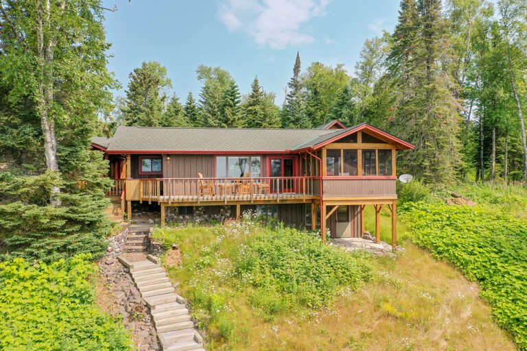 Serenity House is a gorgeous, custom cabin featuring two bedrooms and two bathrooms