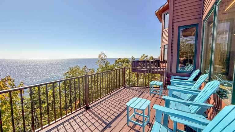 More seating on the deck.