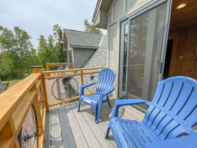 Enjoy your morning coffee with peek-a-boo lake superior views