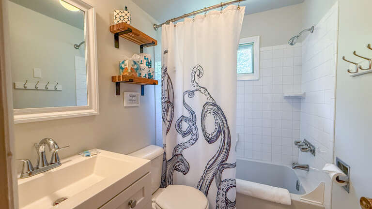 Upper Level Bathroom