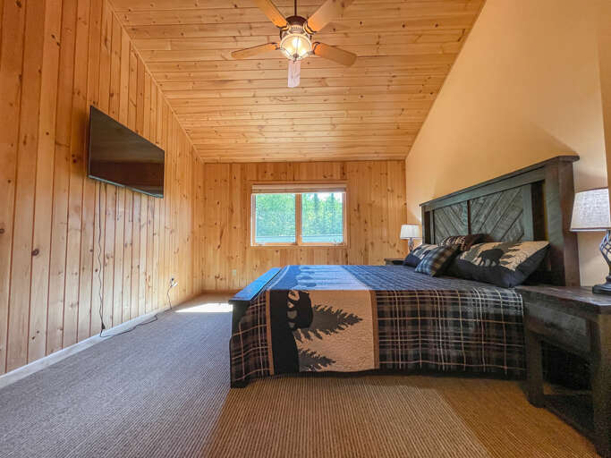 Relax in the king bed and enjoy a move after a long day on the North Shore