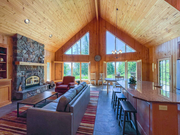 South-facing floor-to-ceiling windows let in so much sunlight!