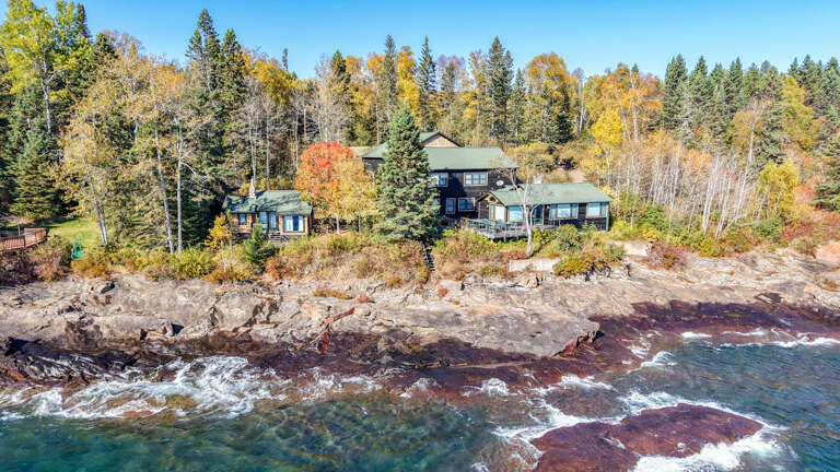 These are  an extraordinary homes located on Cascade Beach Road in Lutsen, Minnesota near the Cascade River.