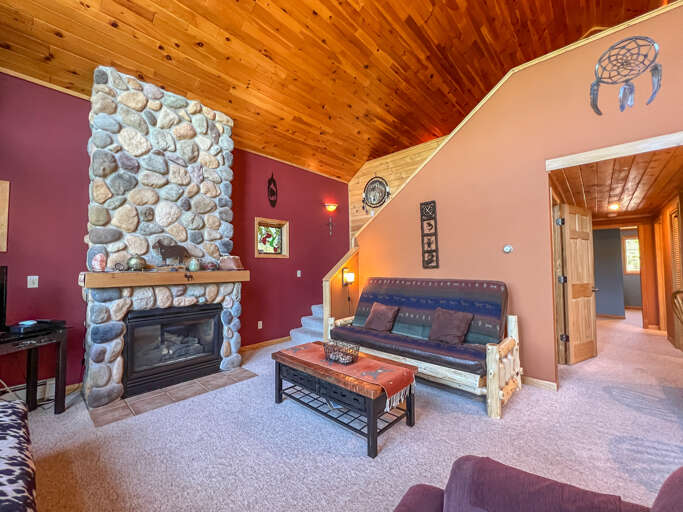 DevilTrack207-2-Interior08