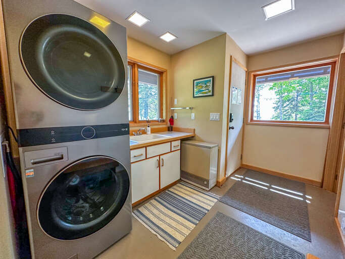 Entryway laundry room Entryway laundry room