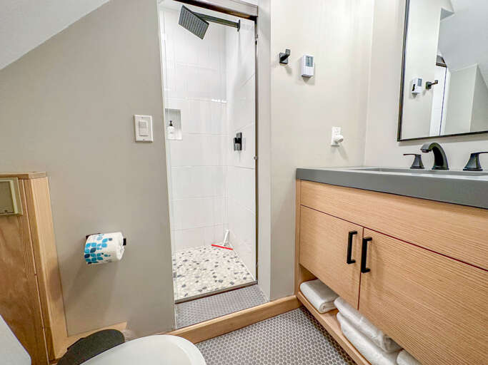 First floor bathroom First floor bathroom