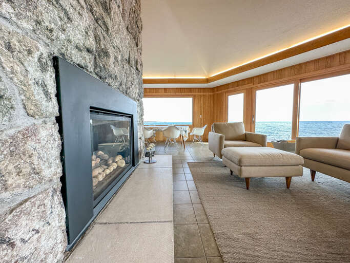 Gas fireplace in the living room.