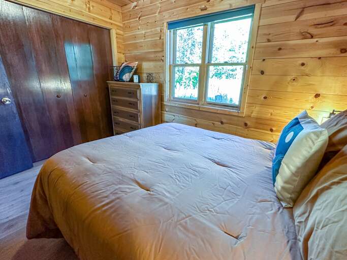 Bedroom 2 offers a full bed Bedroom 2 offers a full bed