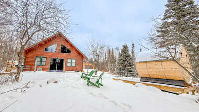 If you're looking for a secluded cabin deep in the Northwoods where you can relax and unwind- look no further than Lofted in Lutsen.