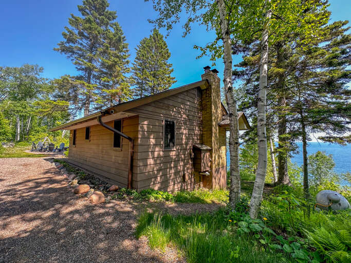 Lakeside Cabin