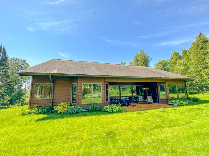 LeAnn Lodge