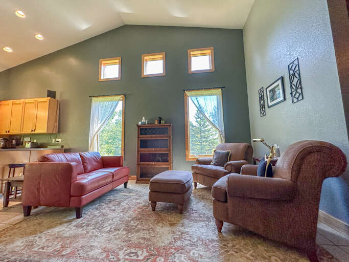 Sitting area off of the kitchen.