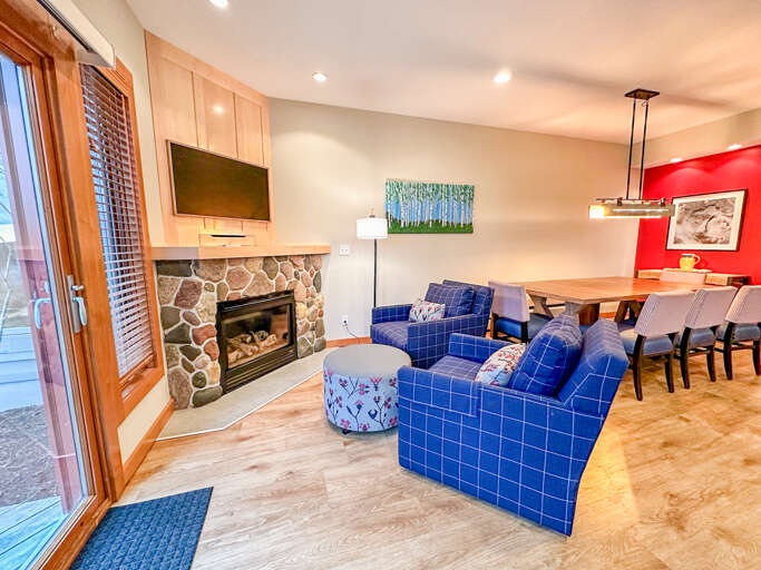 Cliffhouse Townhome 676 in Lutsen, MN 3 Bedrooms Sleeps 10