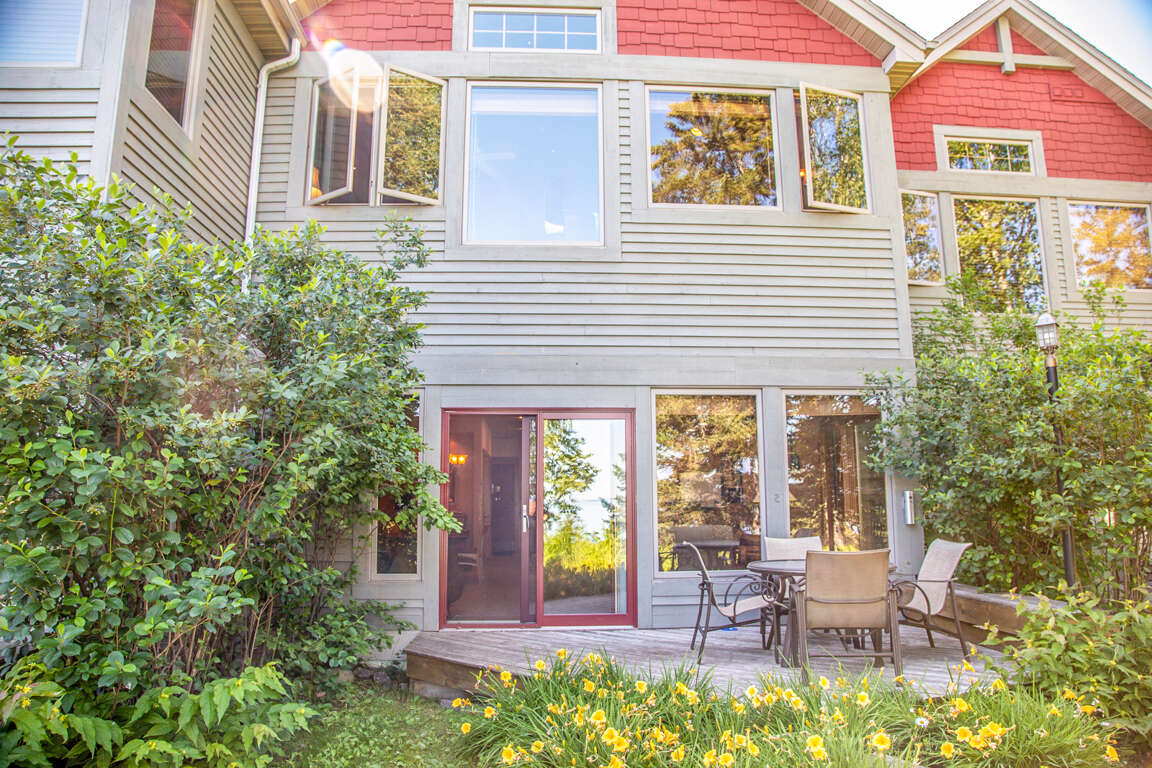 Cliffhouse Townhome 679 Lutsen, MN 3 Bedrooms, Sleeps 10
