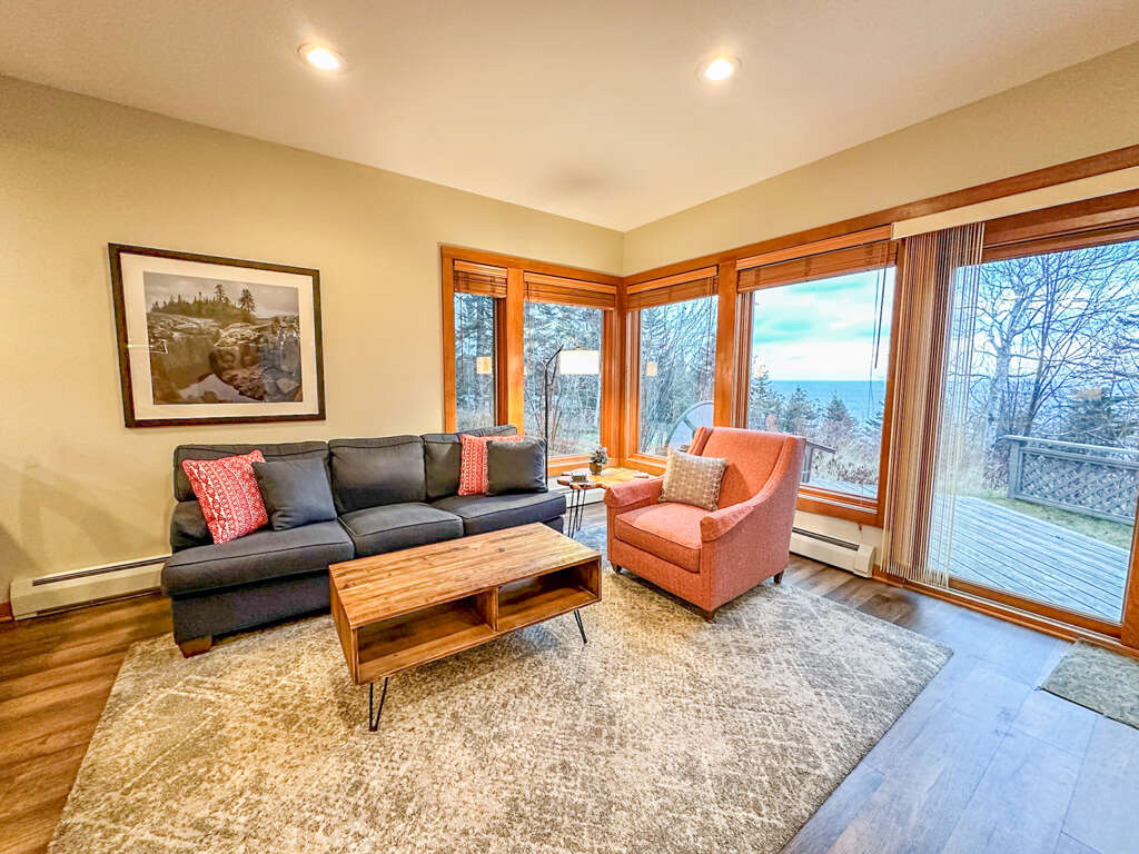 Cliffhouse Townhome 679 Lutsen, MN 3 Bedrooms, Sleeps 10