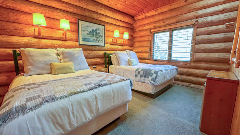 FDB03D82-FC80-4E9C-ADF2-91882FC8BB8F