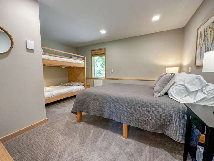 Bedroom 1 in Treehouse