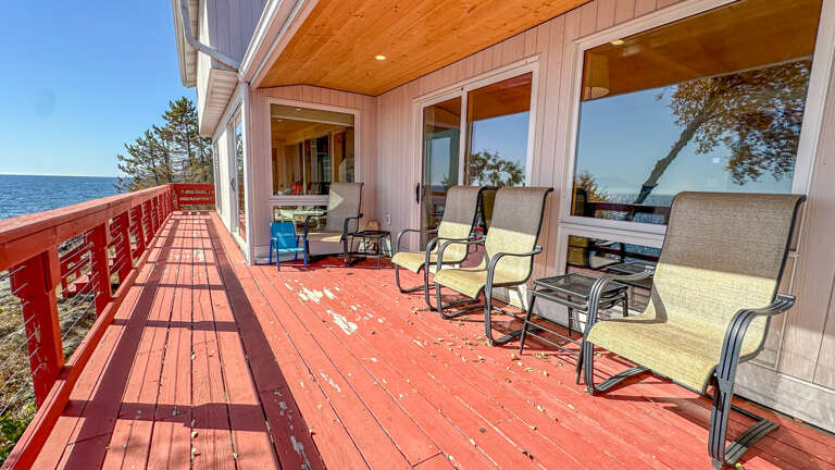 Deck