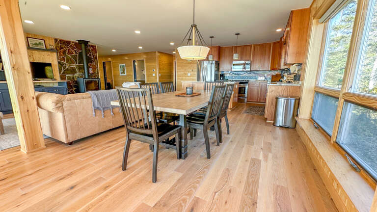 Seating for 6 guests in the dining room.