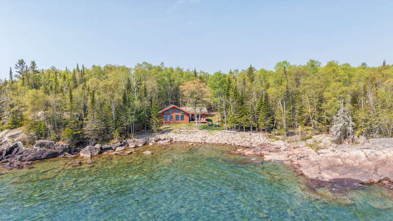 Mossy Hollow Cove
