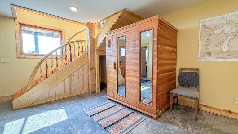 Private Infared Sauna