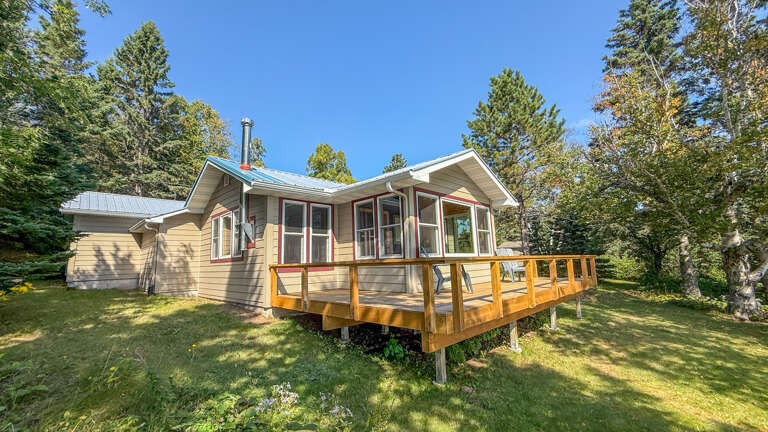 Tofte Hytte is a cozy cabin on Lake Superior awaiting your arrival!
