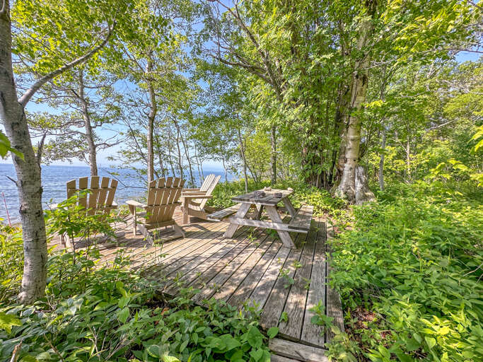 There is also a picnic table, perfect for summertime picnics.