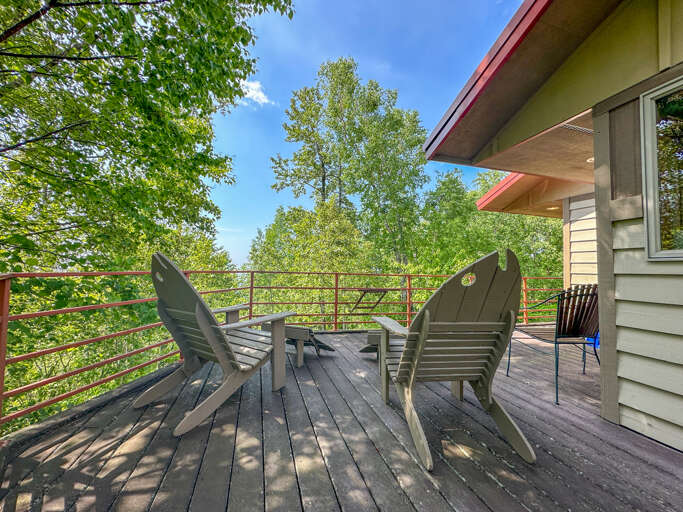 Enjoy the peaceful ambiance North Haven has to offer.