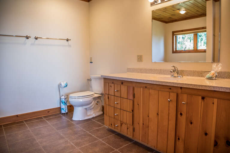 Attached bathroom to bedroom 1